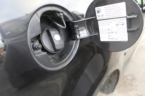 VW Polo 9N3 9N Cross Tankdeckel Klappe Tankklappe Deckel Tank schwarz LC9Z (109209)