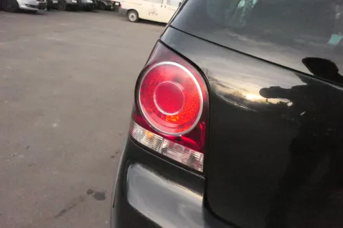 Polo 9N3 Cross Rücklicht hinten links 6Q6945095AB Rückleuchte Lampenträger orig