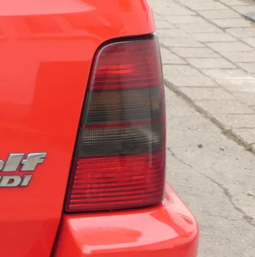 Golf 3 Variant Kombi Rücklicht hinten rechts Rückleuchte Lampenträge original (109785)