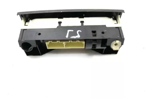 Skoda Fabia 5J Klimabedienteil Bedienteil 5J0820045 manuelle Klimaanlage (110002)