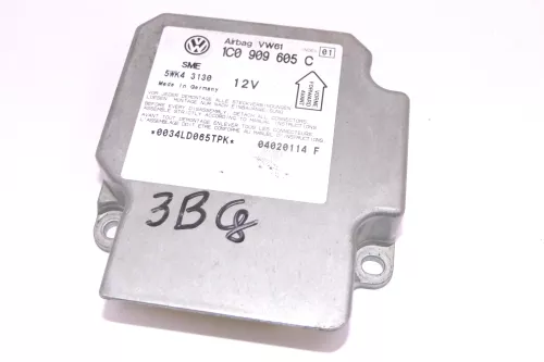 VW Passat 3B 3BG Steuergerät Airbag Airbagsteuergerät 1C0909605C Index 01