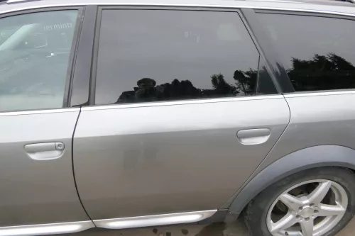Audi A6 4Z Allroad Tür Türblatt hinten links grau LY7Q ohne Anbauteile