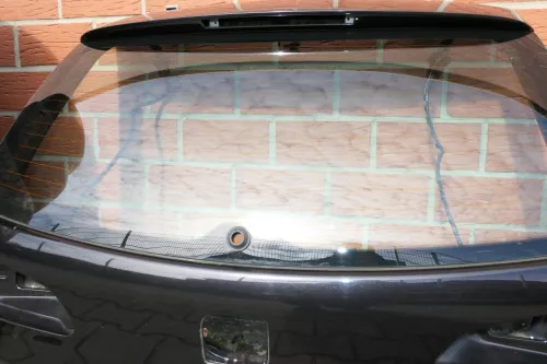 Seat Ibiza 6L Heckklappe Klappe hinten Kofferraumklappe schwarz LC9Z mit Spoiler (110328)