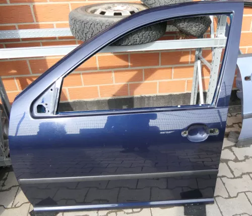 VW Golf 4 Bora Tür vorne links Fahrertür 4/5-Türer + Kombi Variant blau LC5H