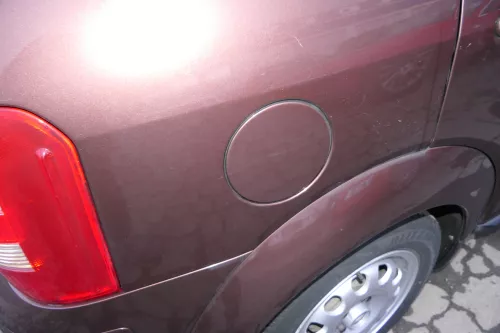 Audi A2 8Z Tankdeckel Tankklappe Tank Deckel Klappe braun rot LZ3R