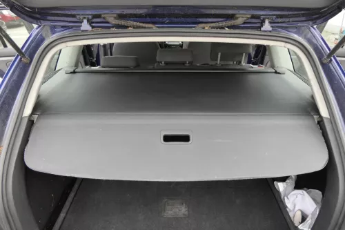 VW Golf 5 +6 AJ5 Kombi Variant Laderaumabdeckung Rollo Kofferraum schwarz (110829)
