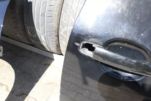 VW Lupo Seat Arosa Tür vorne rechts Fahrertür schwarz L041 (elektr.Fensterheber) (110880)