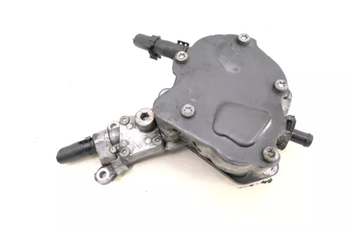 VW Golf 4 Bora A3 1,9 2,0 TDI Unterdruckpumpe Vakuumpumpe 038145209E BSU