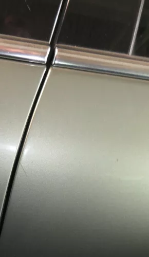 VW Passat 3B 3BG Limousine Tür hinten links mit Scheibe grün LA6W (111409)