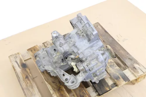 Golf 3 Getriebe CYZ 1,6 55kw 75PS (v. Motor AEA AEE) 165.000km(Anlasser vorn (111421)