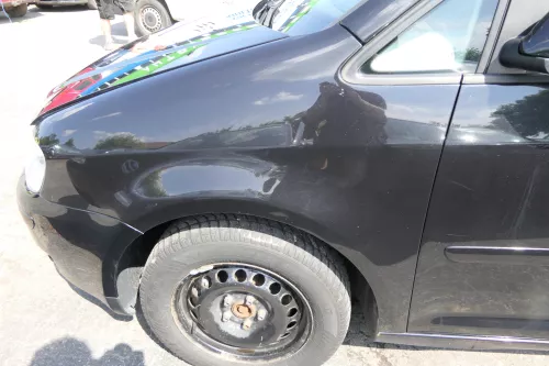 VW Touran 1T Kotflügel vorne links schwarz LC9Z 1T0821021A ca.2003-2006 Vorfacel