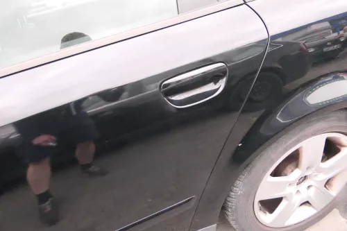 Audi A4 B6 8E Limousine Tür hinten links schwarz LY9B mit Scheibe (112078)