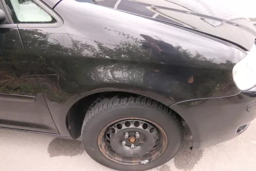 VW Touran 1T Kotflügel vorne rechts schwarz LC9Z 1T0821022A ca.2003-2006 Vorface