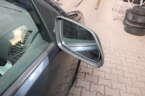 VW Polo 9N 9N3 mechanischer Spiegel Außenspiegel rechts vorne schwarz Blinker (112685)