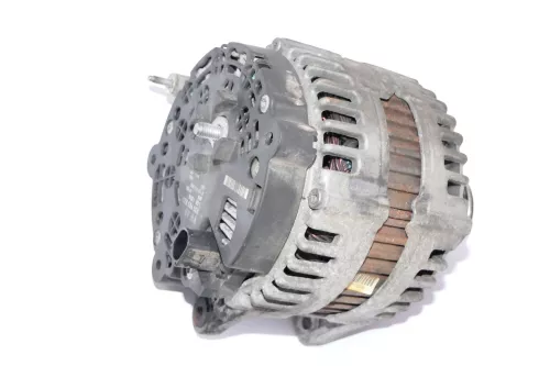 VW Golf 5 V Touran Lichtmaschine Generator 03G903023 180A 2,0 TDI BMP Freilauf (112841)