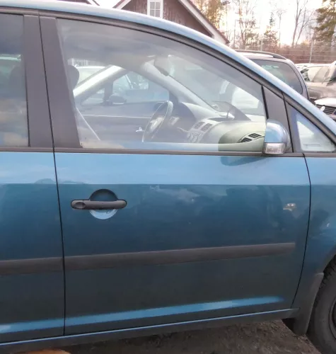 VW Touran 1T 1T3 Tür vorne rechts Beifahrertür blau grün LC5Q - ohne Anbauteile