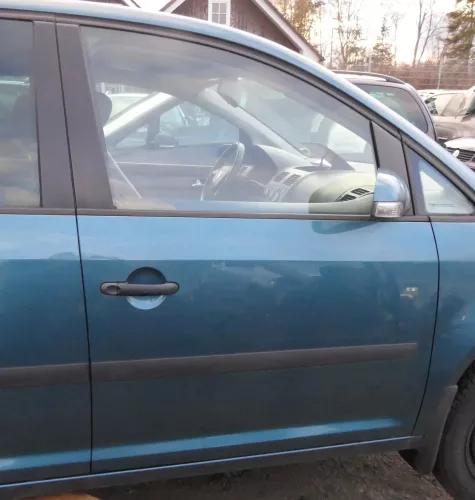 VW Touran 1T 1T3 Tür vorne rechts Beifahrertür blau grün LC5Q - ohne Anbauteile (113401)