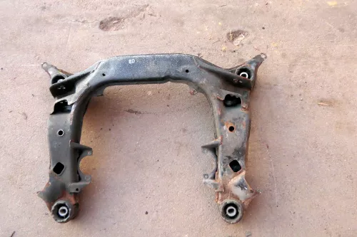 VW Passat 3B 3BG A4 Achse vorne Vorderachse Aggregateträger 4-Zylinder TDI Benzi