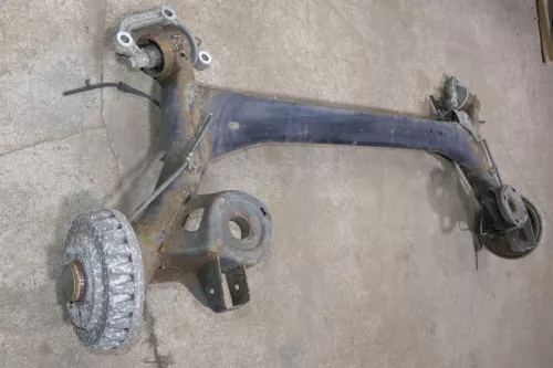 Audi A2 8Z Achse hinten Hinterachse Achsträger mit ABS Trommelbremse Magnesium (113994)