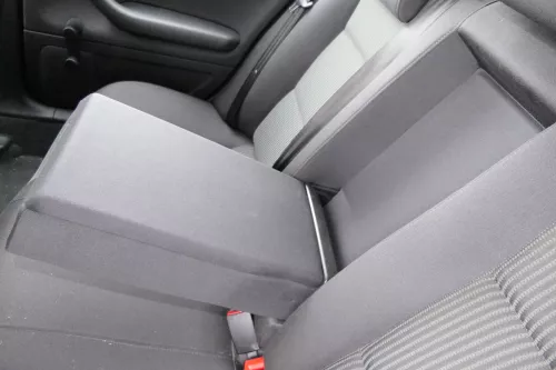 Audi A4 B6 B7 8E Sitz Rückbank Rücksitzbank hinten 3-Punkt-Gurt schwarz - Kopfst (114450)