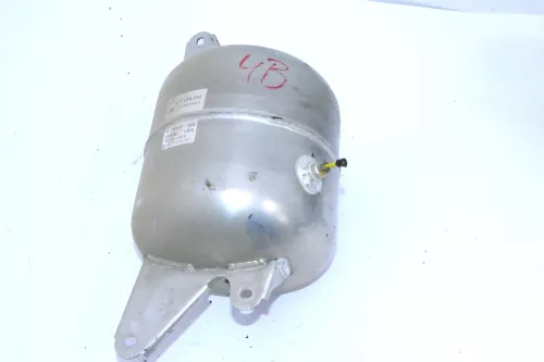 Audi A6 2,5 TDI 4B Allroad Druckbehälter Luft Luftfederung 4Z7616201 Druckspeich