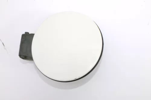 VW Passat 3B5 Kombi Tankdeckel Klappe Tankklappe Deckel Tank weiß LB9A