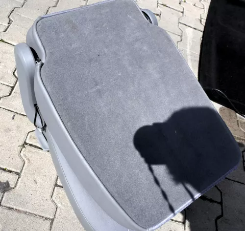 Caddy 3 2K Sitz Rücksitz hinten rechts 1.Sitzreihe helles grau (hinter Beifahrer (115319)