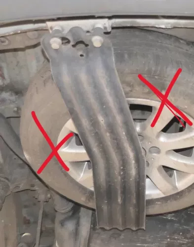 VW Caddy 2K Halterung für Reserverad Reserveradhalterung Abdeckung Notrad Rad (115324)