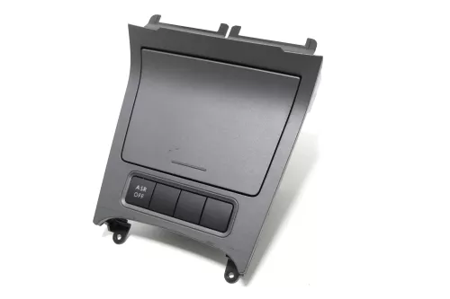 VW Golf 5 Aschenbecher Zigarettenanzünder vorne 1K0857961 (115342)