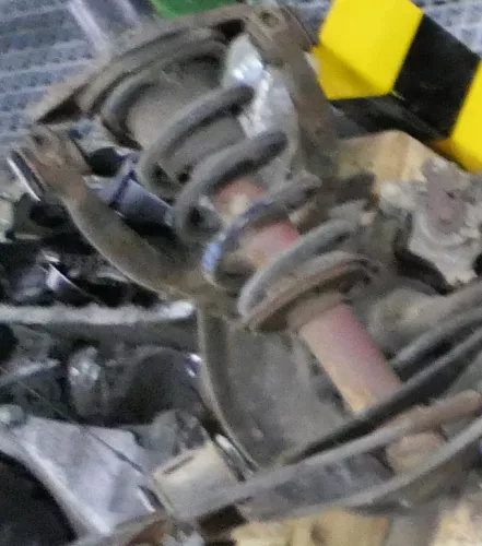 VW Passat 3BG 3B Quattro Allrad Federbein Stoßdämpfer Feder hinten links/rechts (115385)