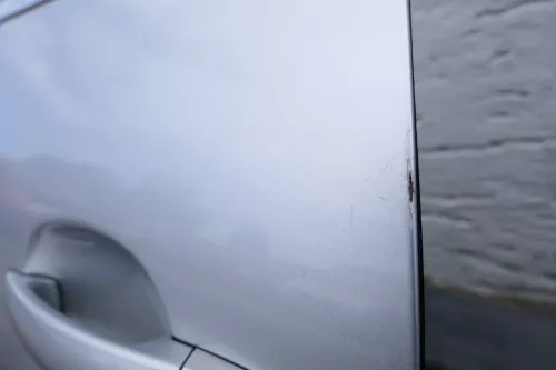 VW Passat 3B 3BG Kombi Variant Tür hinten links silber LA7W mit Anbauteilen (116095)