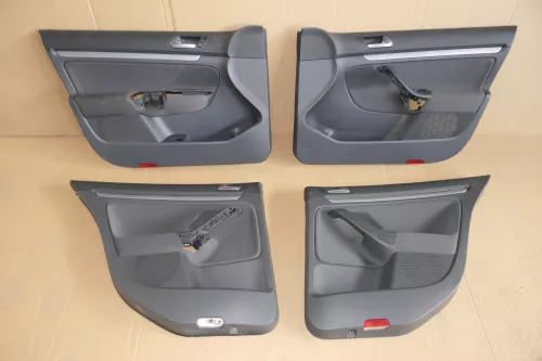 VW Jetta 1K 4x Türverkleidung Verkleidung Tür vorn hinten links anthrazit (116276)