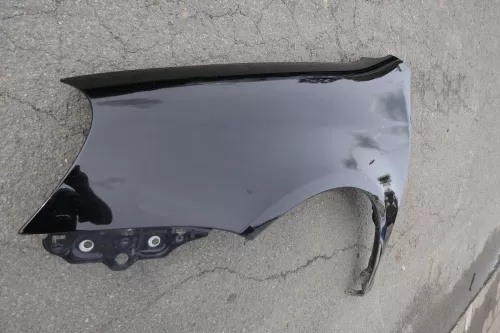 VW Golf Kombi Variant 5 V 1K Jetta Kotflügel vorne links schwarz L041 (116294)