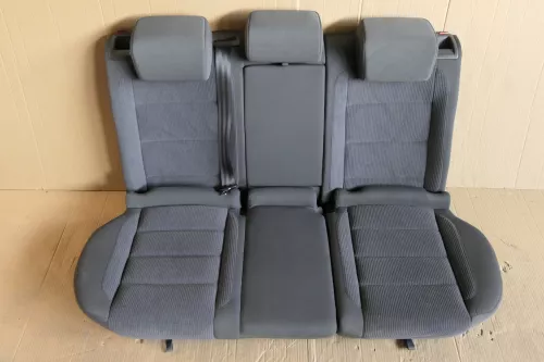 Golf 5 V 6 Variant Sitz Sitze hinten Rücksitzbank 3 Punkt Gurt -OHNE Kopfstützen