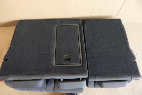 Golf 5 V 6 Variant Sitz Sitze hinten Rücksitzbank 3 Punkt Gurt -OHNE Kopfstützen (116360)