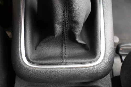 VW Tiguan 5N Schaltknauf Schaltsack Schaltung Schaltknüppel 6-Gang Leder (116886)