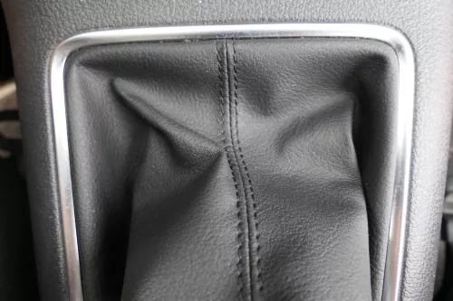 VW Tiguan 5N Schaltknauf Schaltsack Schaltung Schaltknüppel 6-Gang Leder (116886)