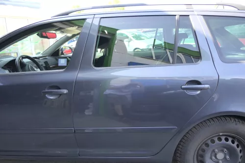 Skoda Octavia 1Z Kombi Tür hinten links silber grau 9153 LF8J  (ohneAnbauteile)
