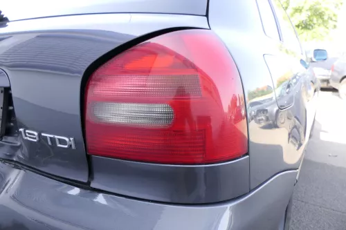 Audi A3 8L Rücklicht Rückleuchte Heckleuchte original 8L0945096A rechts