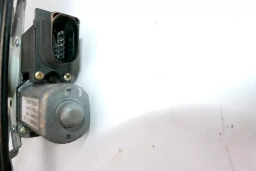 VW Polo Variant Caddy 2 elektrischer Fensterheber vorne links Fensterhebermotor (117121)