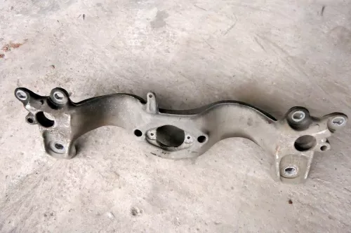 Audi A4 8E B6 Querrohr Querträger Halter Getriebe 8E0399263R 8E0399263AL 8E0 399 (117164)
