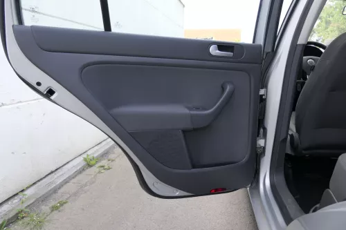 VW Golf Plus 5M 4x Türverkleidung Verkleidung Tür vorn hinten link schwarz anthr (117254)