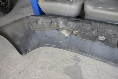 VW T4 kurze Version Stoßstange Frontstoßstange vorne schwarz AC-0 7D0807221 (117416)