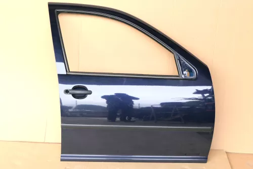 VW Golf 4 Bora Tür vorne rechts Beifahrertür 4/5-Türer Kombi & Varia blau LC5H -