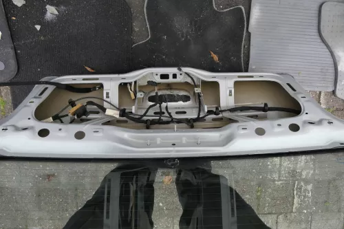 VW Polo 9N Heckklappe Kofferraumklappe Klappe hinten silber LA7W 129,99 (118114)