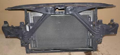 Seat Leon Toledo 1M Schloßträger mit Kühler (auch für Klimaanlage) Benziner TDI