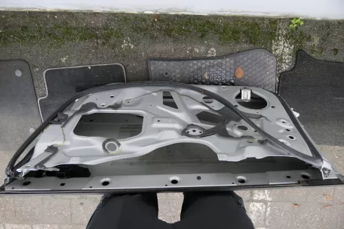 Audi A4 B7 8E Tür vorne rechts silber LY7W Kombi+Limo Türblatt S-line (118263)