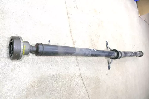 Audi A6 4F Kardanwelle Welle Quattro Allrad 4F0521101 / E 6-Gang Schaltung BMK A (118282)