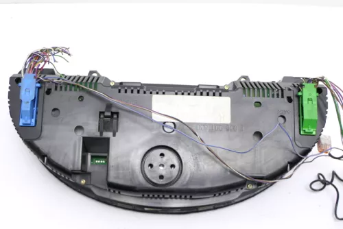 Audi A4 8E B6 Tacho Tachometer Kombiinstrument 8E0920950G 245.000 MPH Benziner (118799)