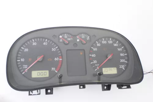VW Golf 4 Tacho Tachometer Kombiinstrument 259.000km 1J0919860 1,4 16V 75PS 55kw